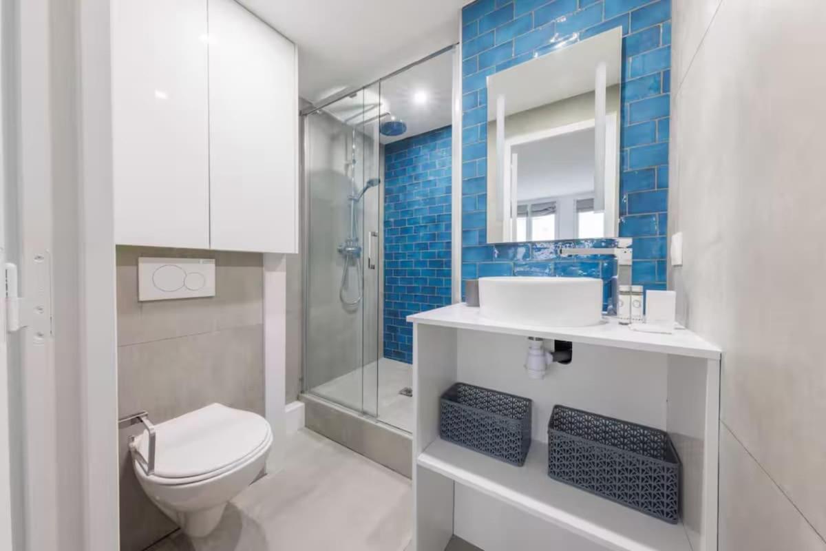 Suite-appartement 4stars Pour 6 A 10 Min Du Marais
